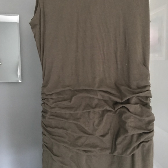 Olive green dress - Picture 3 of 4